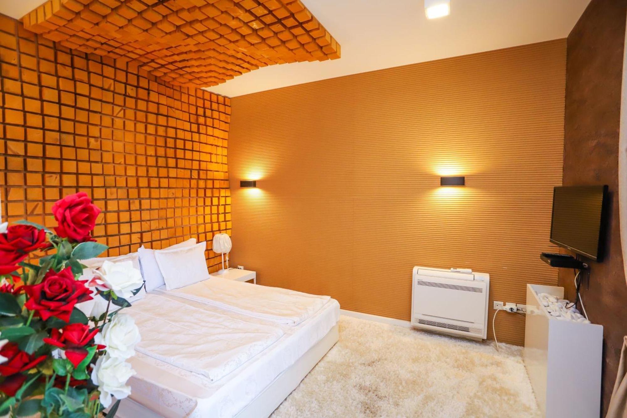 Deluxe House Glavatarski Han กลาวาตาร์ตซิ ภายนอก รูปภาพ