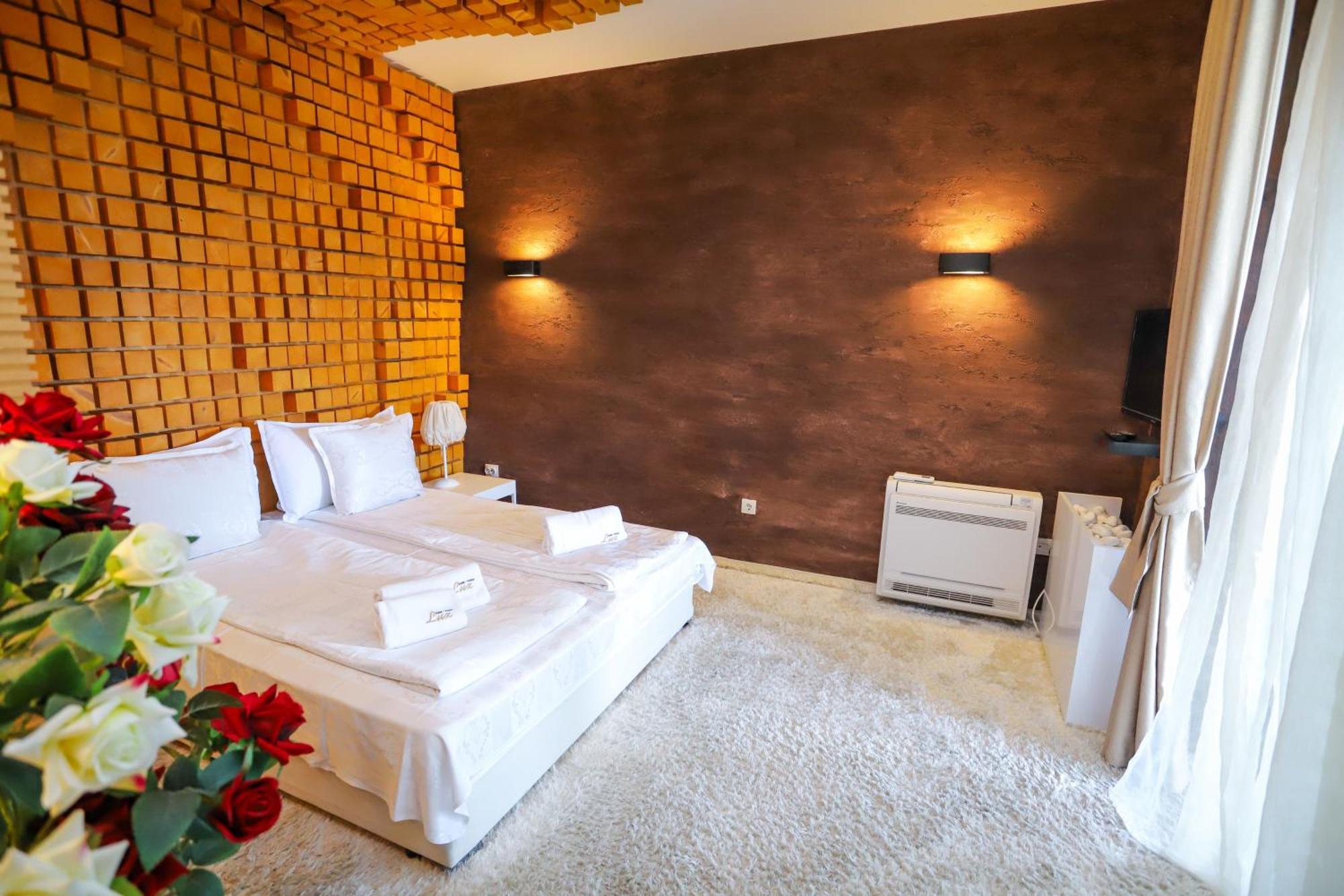 Deluxe House Glavatarski Han กลาวาตาร์ตซิ ภายนอก รูปภาพ